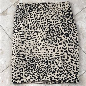 Leopard print LOFT pencil skirt